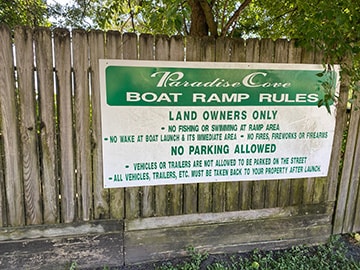 Paradise Cove boat ramp rules sign at Venice On The Lake